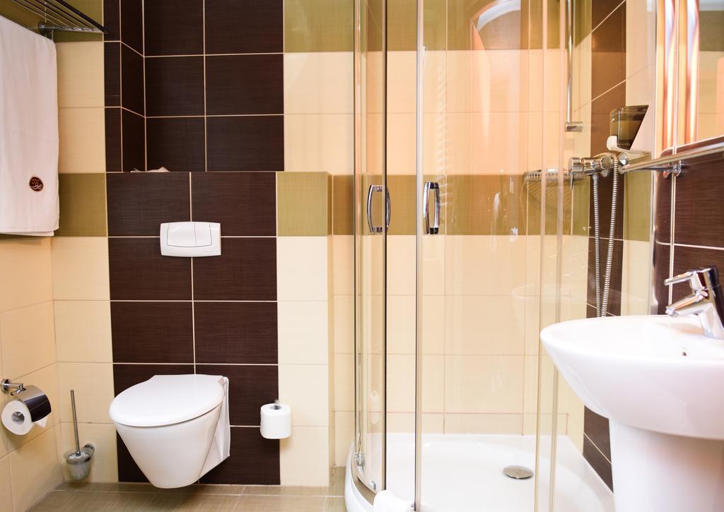 Hotel Wityng Слесин Номер фото
