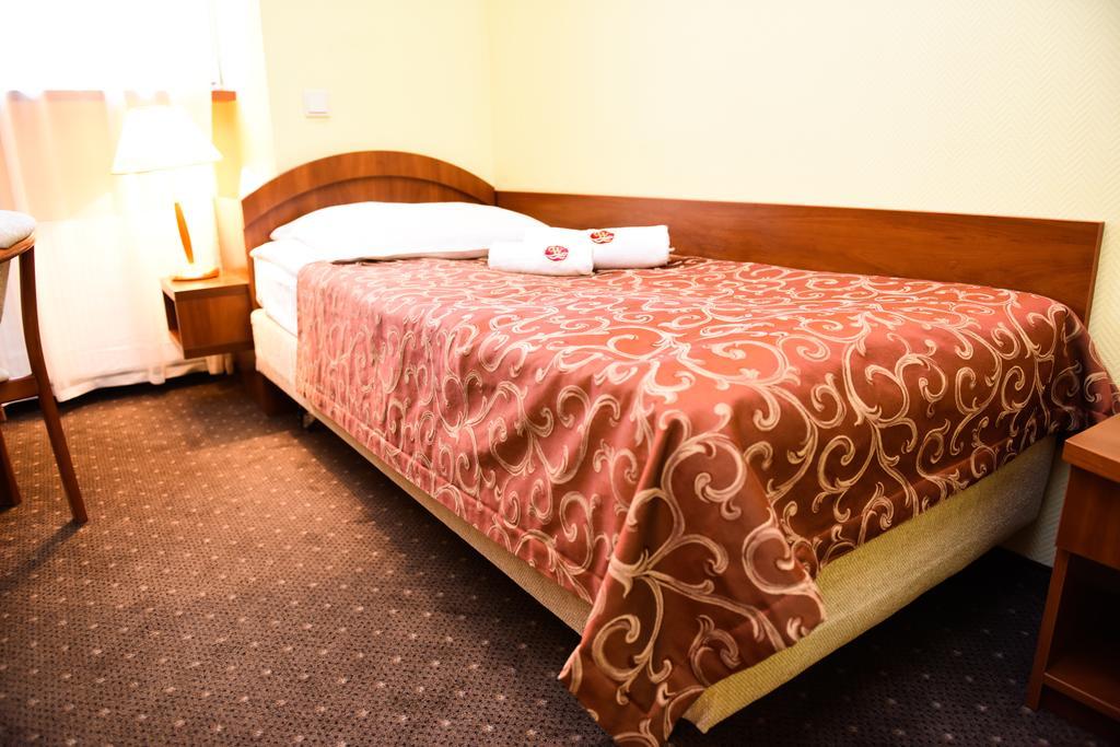 Hotel Wityng Слесин Номер фото