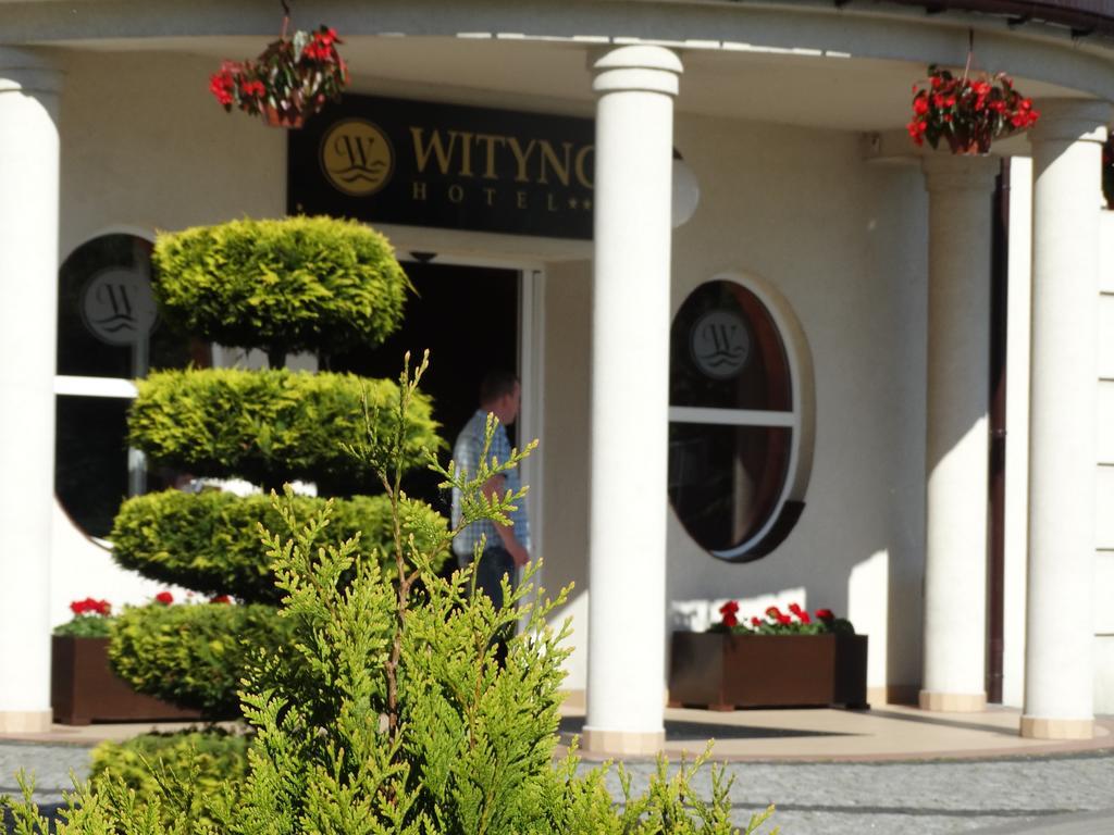 Hotel Wityng Слесин Экстерьер фото