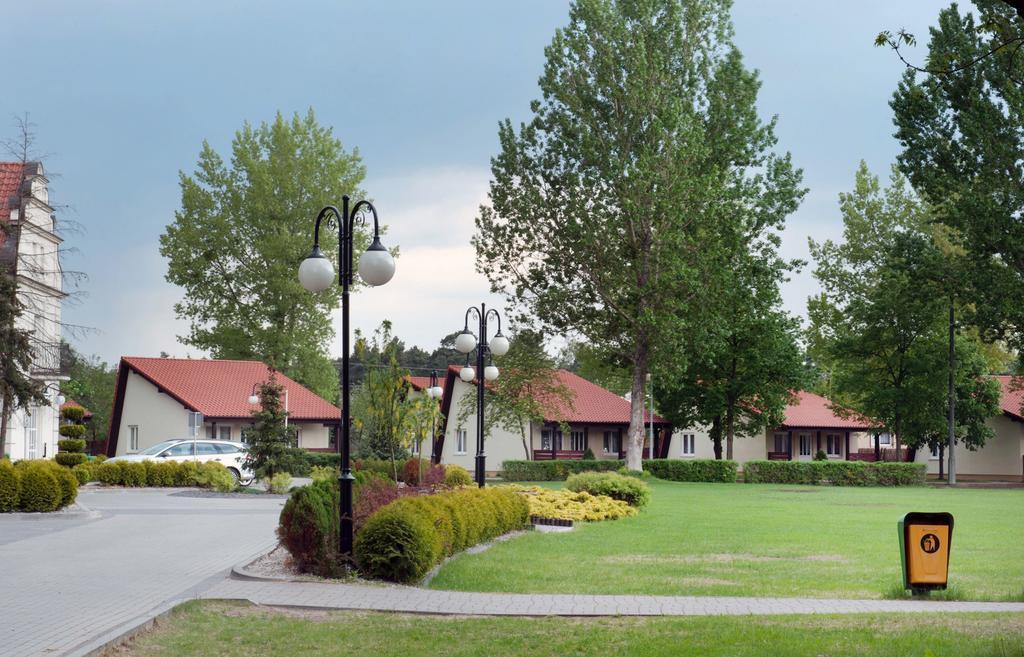 Hotel Wityng Слесин Экстерьер фото